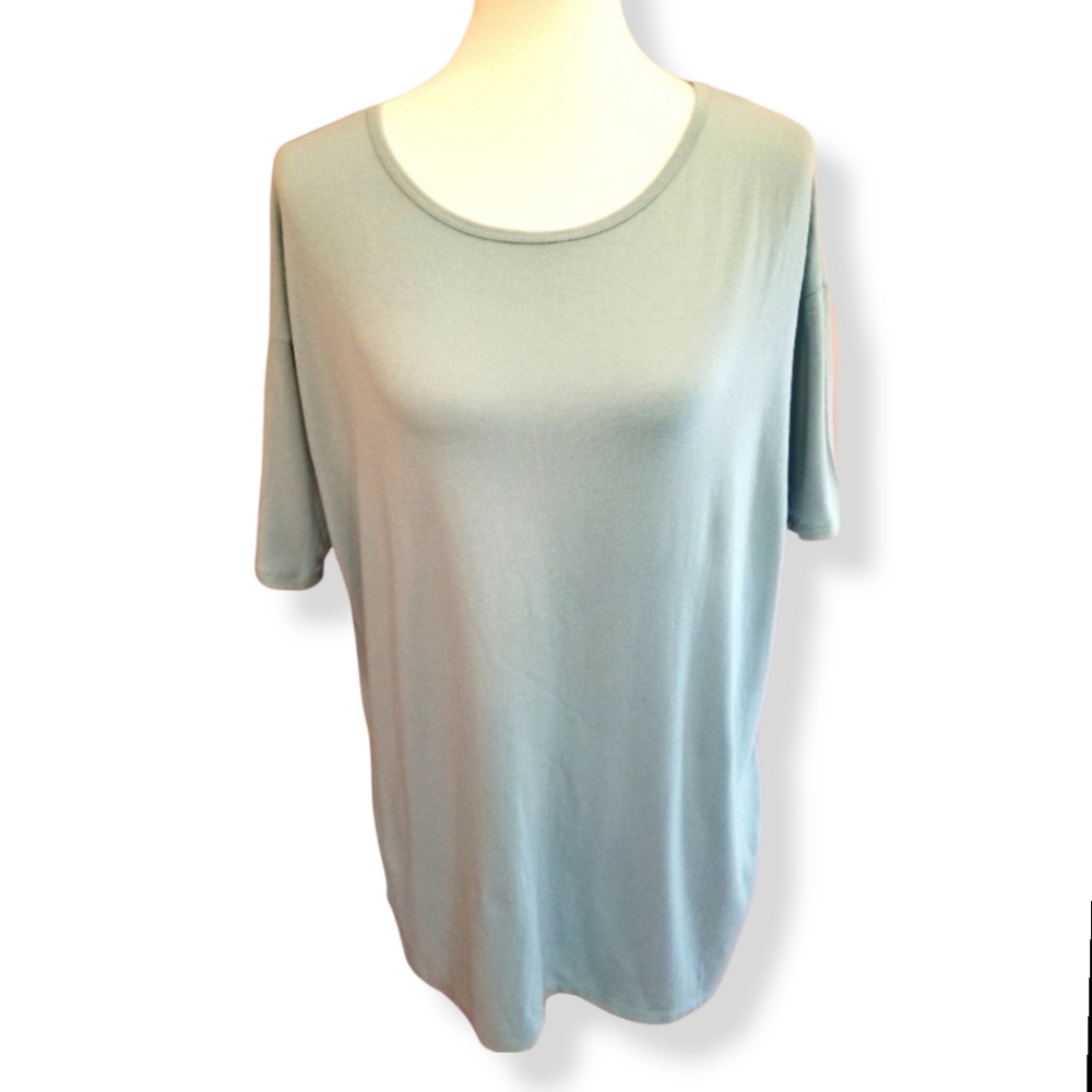 LulaRoe Irma Tunic